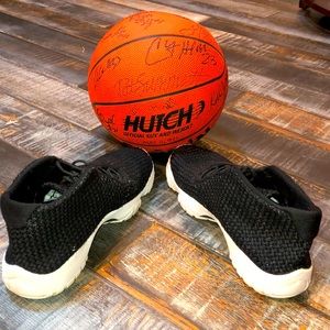 Air Jordan Future Black Mesh Tennishoes